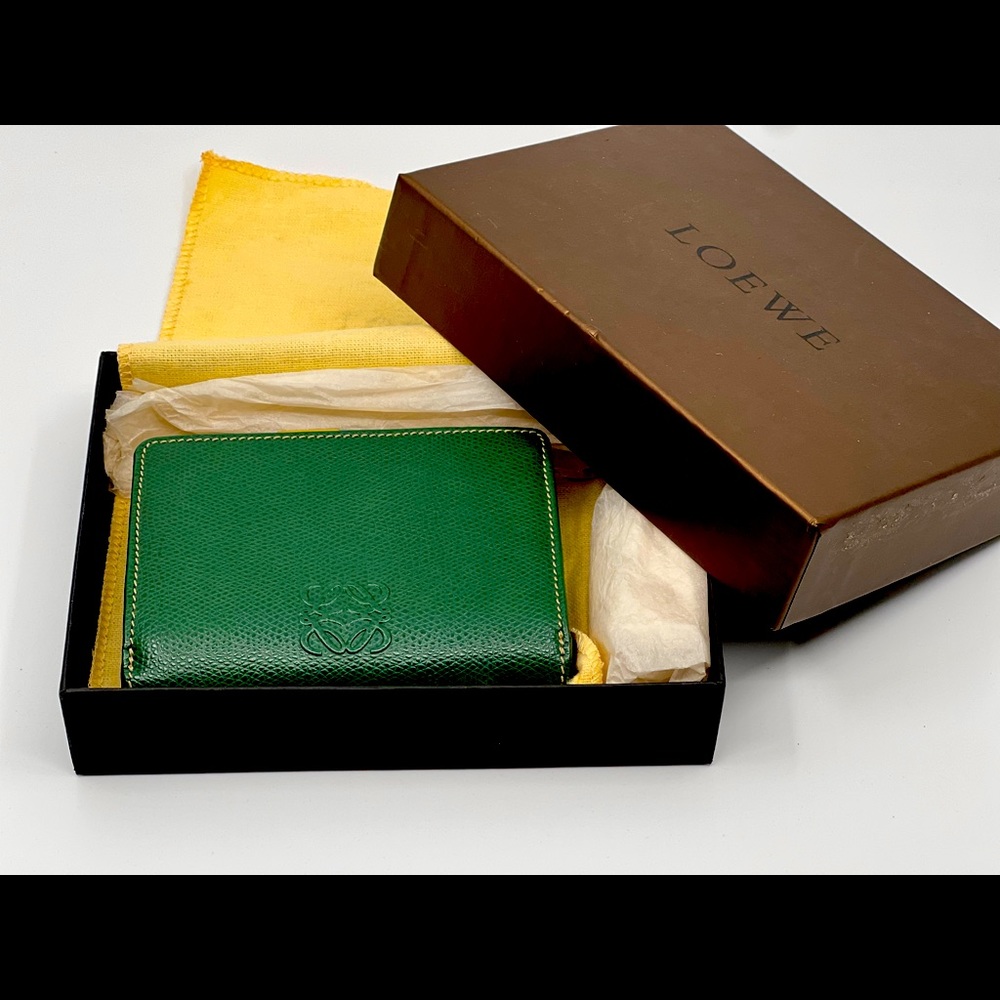 Loewe green wallet medium size